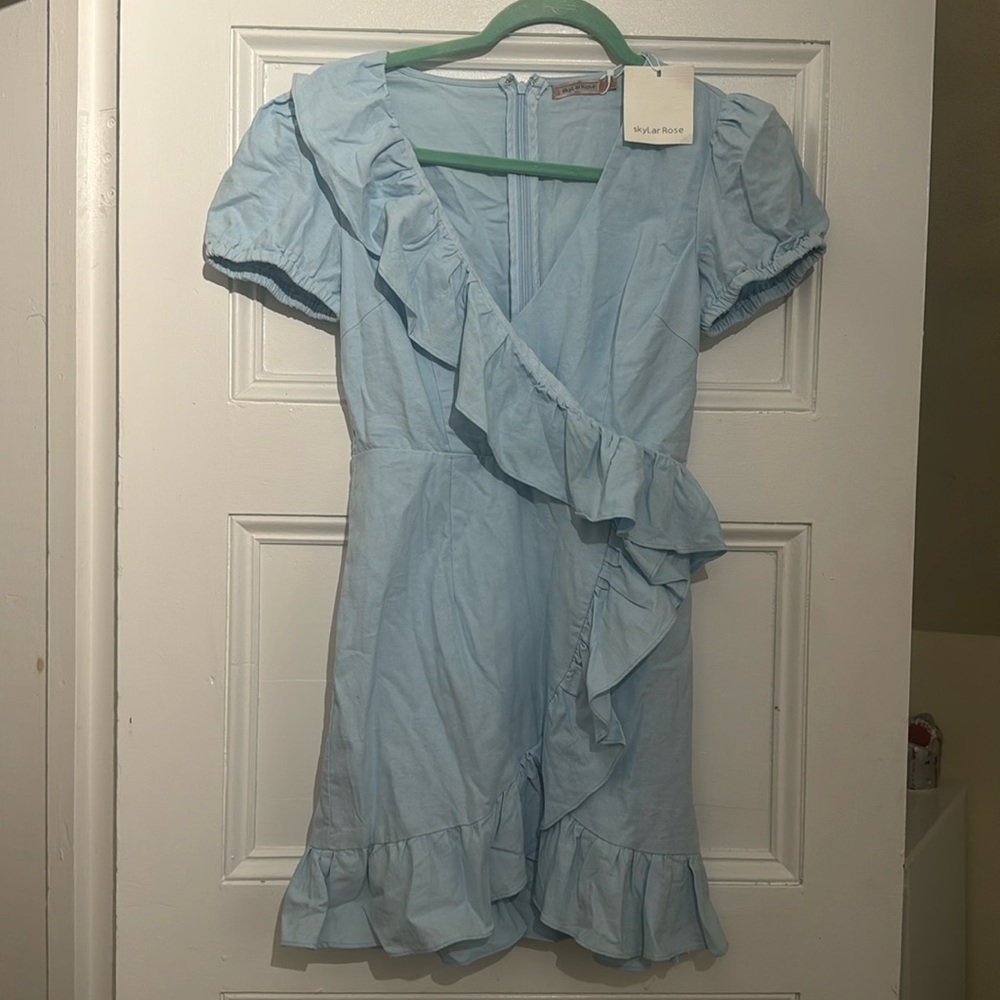 Skylar rose size small dress